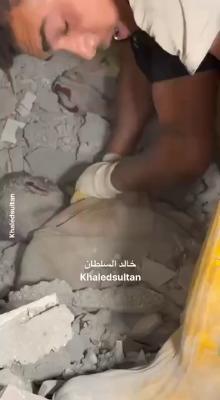 صورة معاينة: القاتل نفسه والمسلمون لا يحركون ساكنا التغيير يبدأ بك أنت نصرنا يبدأ بك هيا تحرك